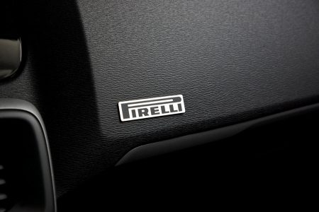 volvo-v40-heico-pirelli-edition-a2