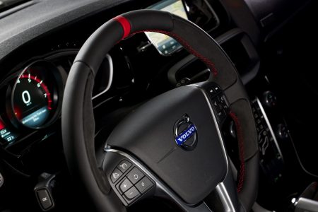 volvo-v40-heico-pirelli-edition-e2