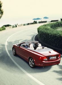 volvo_c70_2010_02