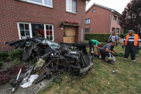 audi-s8-accident-122