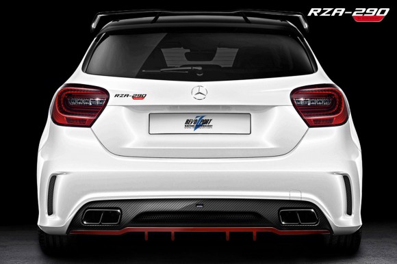 RevoZport se atreve con el Mercedes Clase A