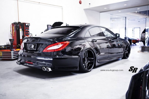 Mercedes CLS63 AMG "Sinister" por SR Auto Group