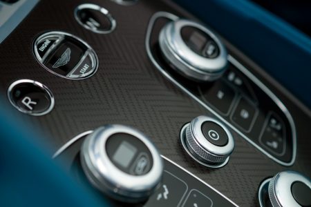 new-aston-martin-vanquish-volante-112