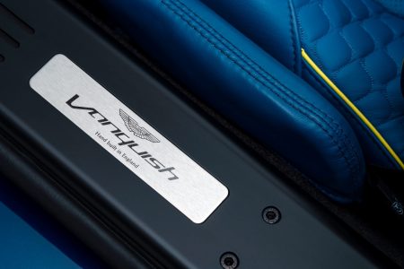 new-aston-martin-vanquish-volante-172