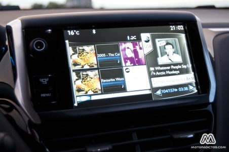peugeot208_923