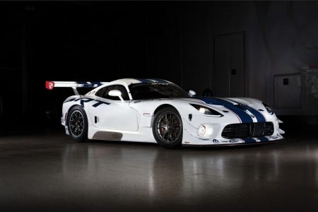 srt-viper-gt3-r-1