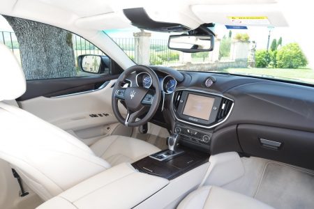 2014-maserati-ghibli-1254