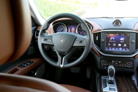 2014-maserati-ghibli-1552