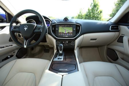 2014-maserati-ghibli-1562