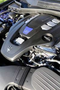 2014-maserati-ghibli-1832