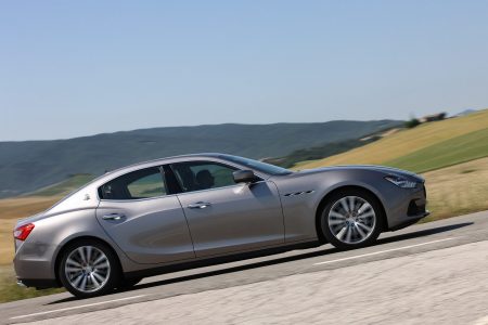 2014-maserati-ghibli-352