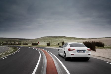 2014-maserati-ghibli-422