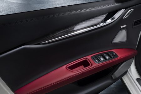 2014-maserati-ghibli-742