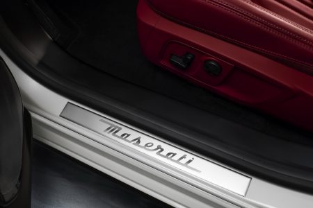 2014-maserati-ghibli-762