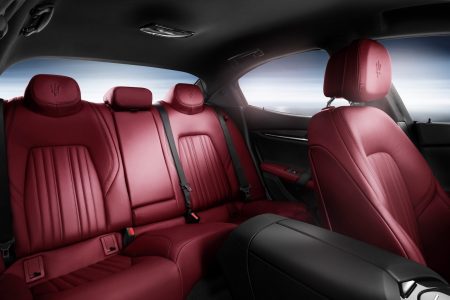 2014-maserati-ghibli-782