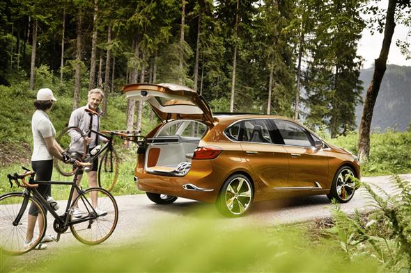 2013 BMW Concept Active Tourer Outdoor, oficial