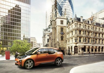 Ya es oficial: BMW i3