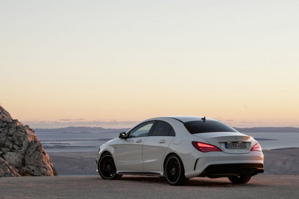 Mercedes CLA45 AMG ya disponible en España