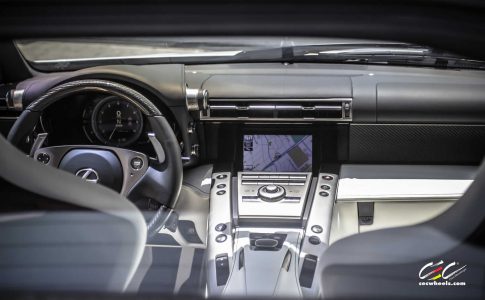 lexus-lfa-ma-21
