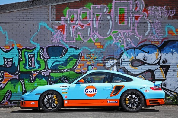 Porsche 911 Turbo por Cam Shaft