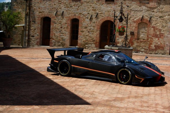 Vídeo: Pagani Zonda Revolution