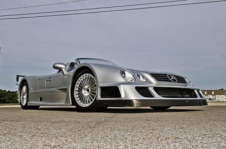 Mercedes CLK GTR Roadster, a subasta