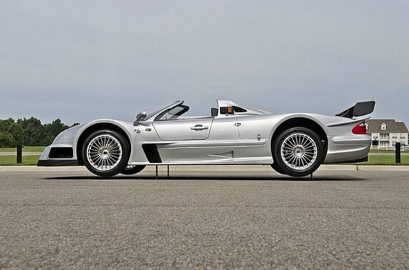 Mercedes CLK GTR Roadster, a subasta