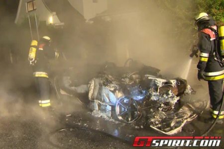 Arde un Ferrari 360 Spider en Hamburgo