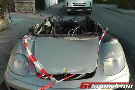 Arde un Ferrari 360 Spider en Hamburgo