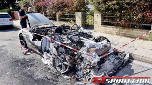 Arde un Ferrari 360 Spider en Hamburgo