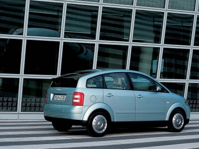 audi-a2-1999-photo-22-800x600