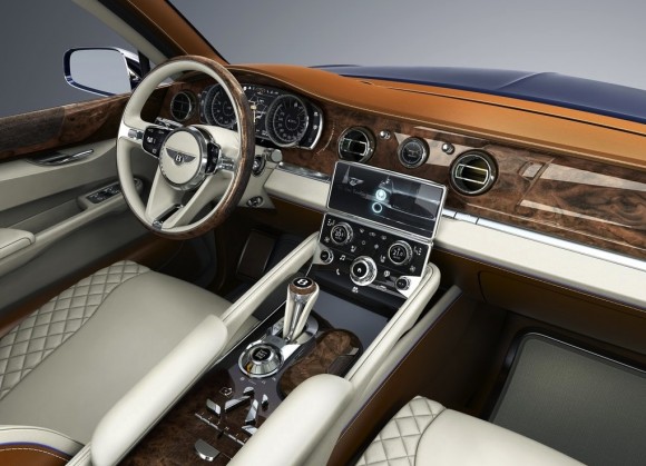 Bentley fija su punto de mira en Range Rover