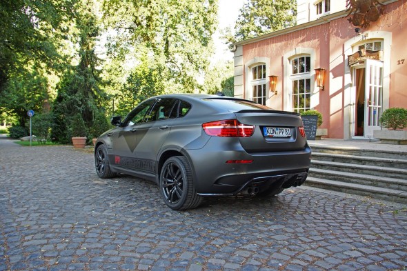 BMW X6M por Cam Shaft