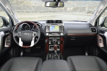 Toyota Land Cruiser 2014, nueva cara para el todoterreno nipón