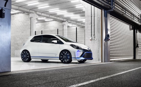 Toyota Yaris Hybrid-R, ahora al descubierto