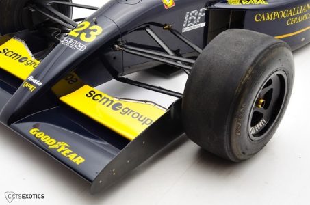 A la venta un extraño Lamborghini Minardi de F1