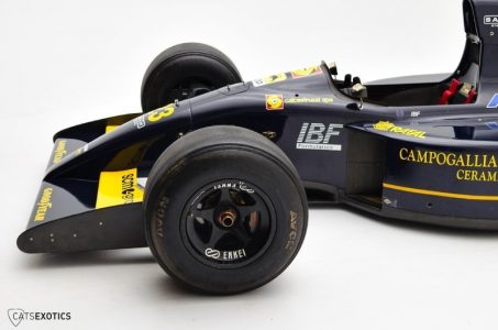 A la venta un extraño Lamborghini Minardi de F1