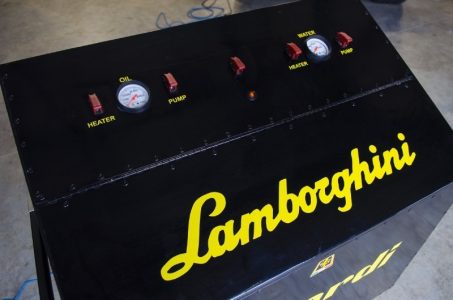 A la venta un extraño Lamborghini Minardi de F1