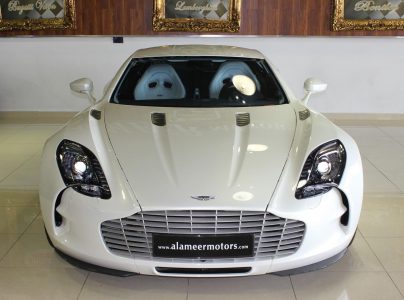 A la venta un Aston Martin One-77 completamente nuevo