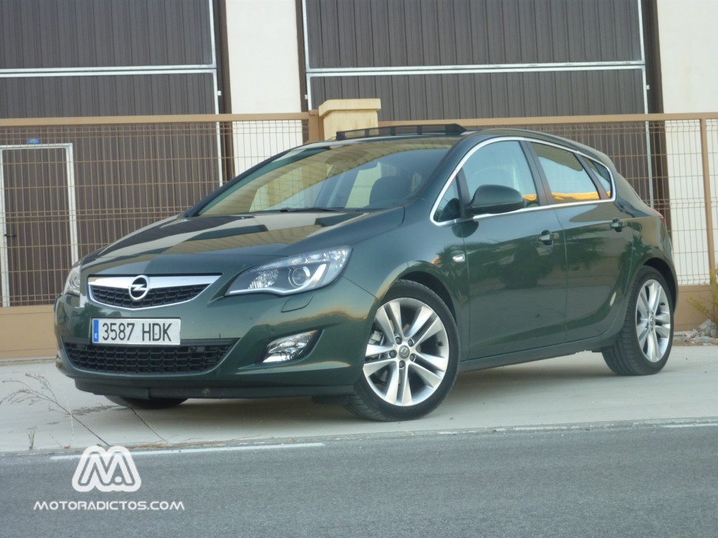 Opel podría estar preparando un nuevo Astra para 2015