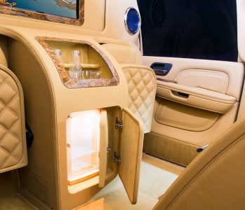 Carisma Auto Design nos muestra su Escalade "First Class"