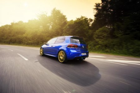 Volkswagen Golf R por Alpha-N