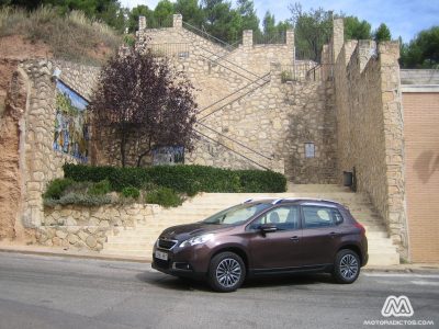 Prueba: Peugeot 2008 1.2 VTi 82 Active (equipamiento, comportamiento, conclusión)