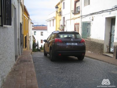 Prueba: Peugeot 2008 1.2 VTi 82 Active (equipamiento, comportamiento, conclusión)