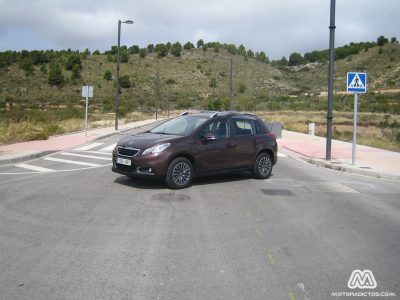 Prueba: Peugeot 2008 1.2 VTi 82 Active (equipamiento, comportamiento, conclusión)