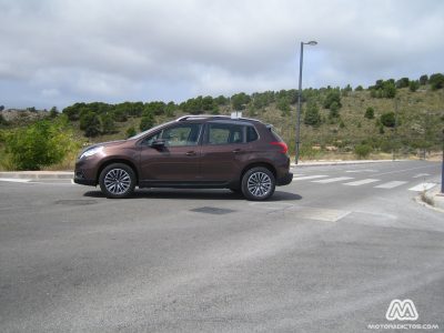 Prueba: Peugeot 2008 1.2 VTi 82 Active (equipamiento, comportamiento, conclusión)