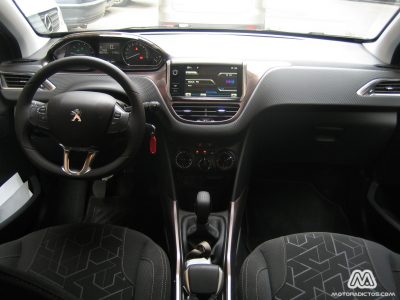 peugeot2008_4358_wt