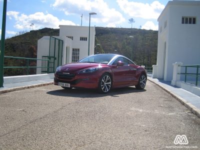 Prueba: Peugeot RCZ 1.6 THP 156 CV (equipamiento, comportamiento, conclusión)