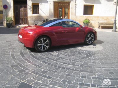 Prueba: Peugeot RCZ 1.6 THP 156 CV (equipamiento, comportamiento, conclusión)