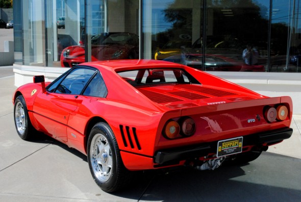 A la venta un Ferrari 288 GTO de 1985